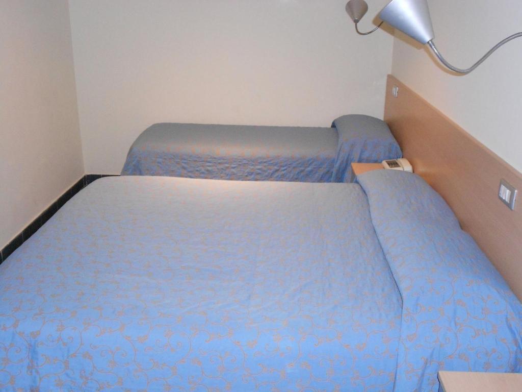 Hotel Tenda Rossa Marina Di Carrara Kamer foto